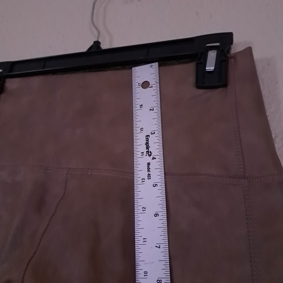 7 FOR ALL MANKIND capri legging size M coffee color Pleated Knit High Waist Moto - Picture 7 of 16
